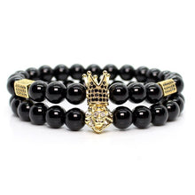 Load image into Gallery viewer, Black shinny stone crown lion bracelet
